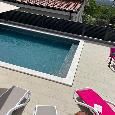 Apartman Dora Šmrika Exteriér fotografie